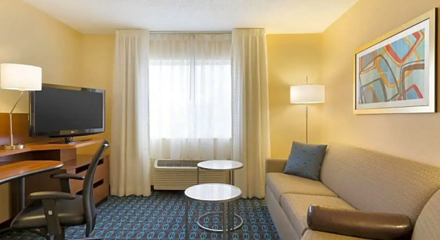 Люкс Fairfield Inn Colorado Springs Air Force Academy