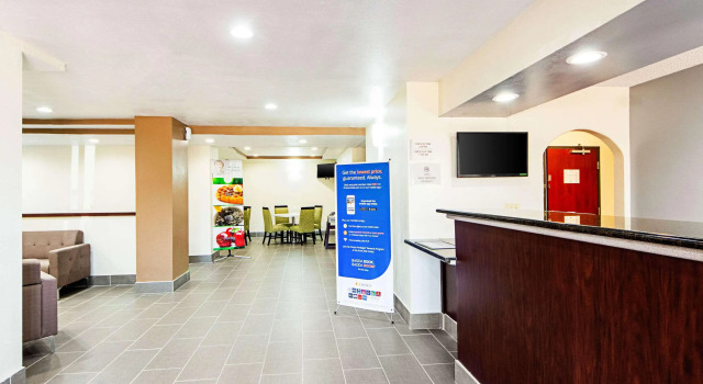 Econo Lodge Inn & Suites, Забронировать Отель Гринвилл Dallas - Fort Worth Metropolitan Area, рядом с Муниципальное поле для гольфа McQuinney Howell в парке Райт