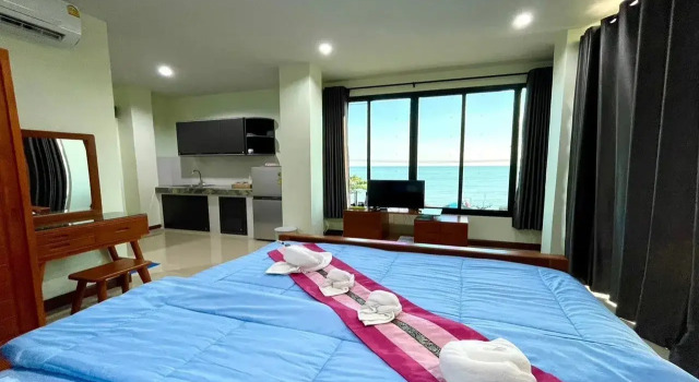 Triple O Phala Beach