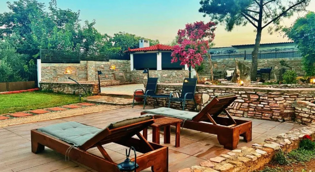 Вилла Kalamata Garden Suite