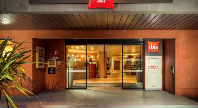 ibis Cannes Mandelieu, Забронировать Отель Манделье-ла-Напуль Mimosa Road