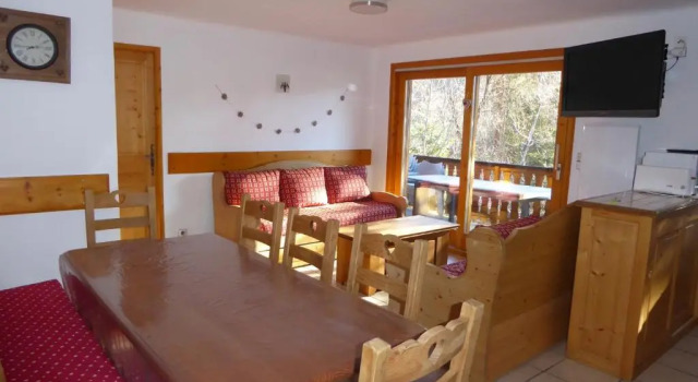 Appartement Champagny-en-Vanoise, 4 pièces, 8 personnes - FR-1-464-37, Prenota Appartamento Hotel a Rodano-Alpi con parcheggio, Parcheggio