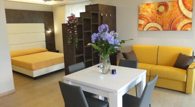 Студия Deluxe Bella Vita Residence Lake Como by "The House Of Travelers"