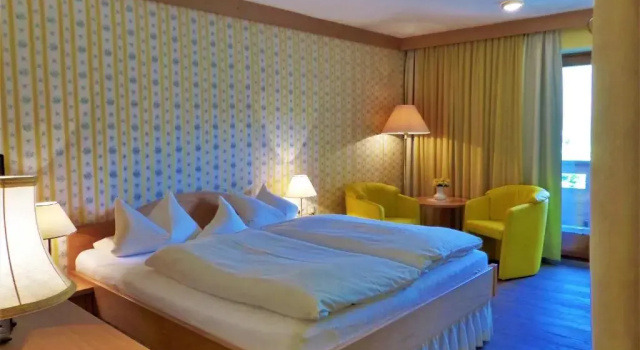 Трёхместный номер Standard Hotel Garni Zerzer