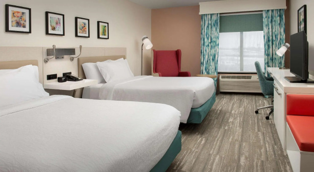 Четырёхместный номер Standard Hilton Garden Inn Dallas/Duncanville