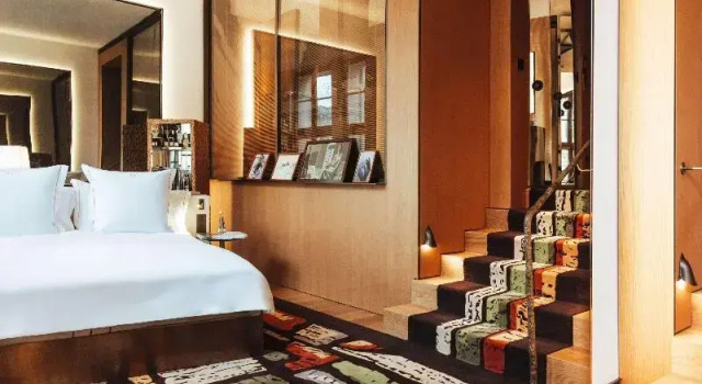Двухместный полулюкс Deluxe Hotel SAX Paris, LXR Hotels & Resorts