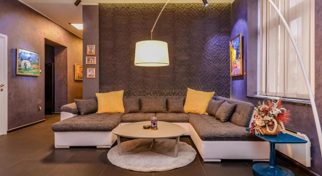 Champs-Élysées Sofia | 2-BDR, 2-BTHR Tsar Simeon Suite, Забронировать Отель София Vitosha, рядом с Станция метро Lions' Bridge