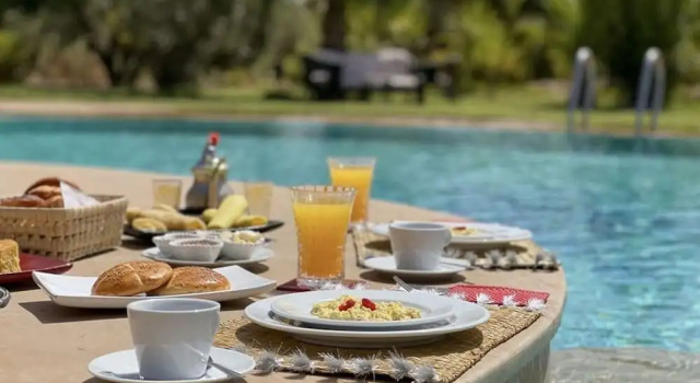 Вилла Superb Villa With 2 Private Pools Hammam and Tennis Court