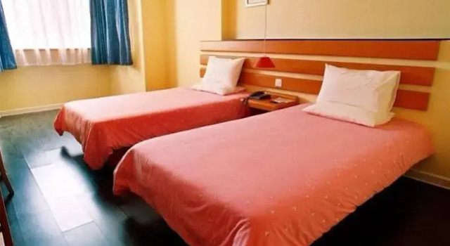 Home Inn (High-tech Development Zone), Book Hotel Hotels in Luyang with Breakfast, Breakfasts