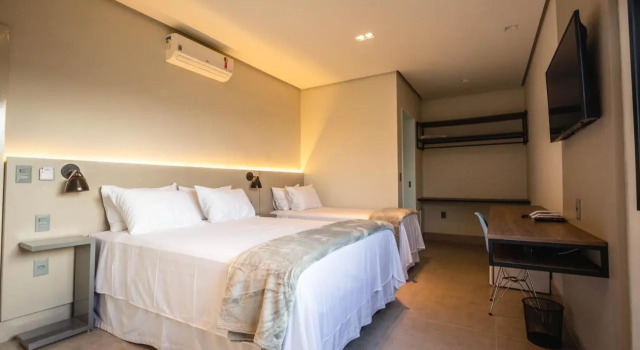 Naim Hotel