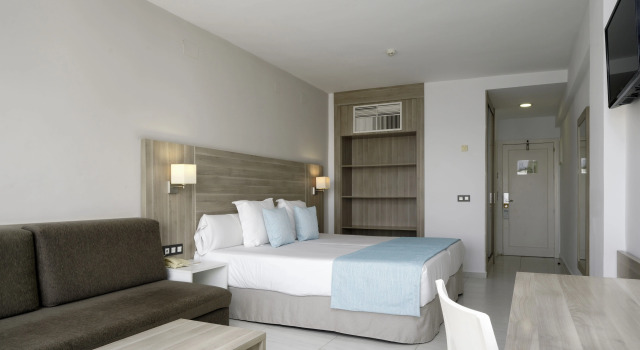Hotel Roc Golf Trinidad, Varaa Hotelli Roquetas de Mar Almeria Coast