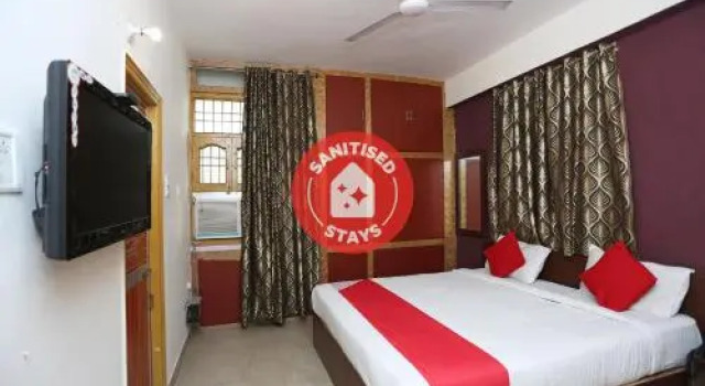 Vibrant Guest House by OYO Rooms, Rezervovat Penzión Hotely v Bangalore s parkováním, Parkování
