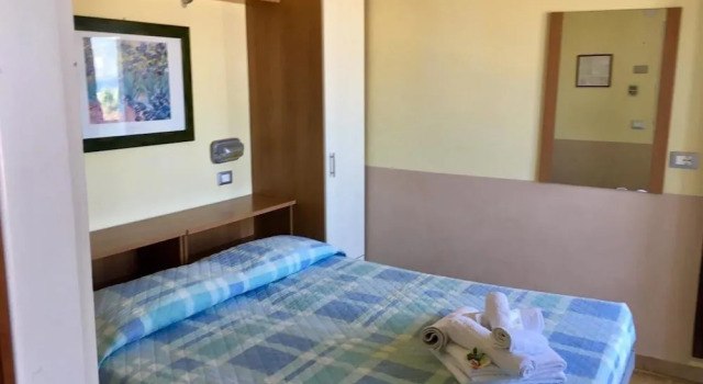 Hotel Bonaria sul mare, Забронировать Отель Визербелла Римини