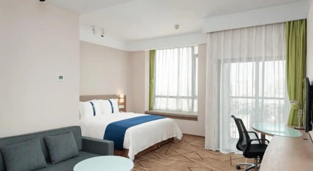 Двухместный номер Superior Holiday Inn Express Chengdu West Gate by IHG