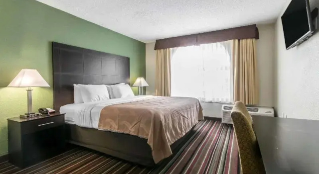 Люкс Quality Inn & Suites Horse Cave - Cave City