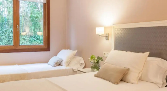 Трёхместный номер Standard Hotel Monte Ulia