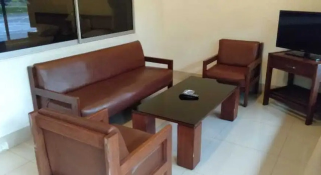 Siantar Hotel Pematangsiantar, Rezerwuj Hotel Pematang Siantar Sumatra