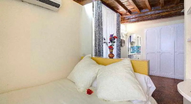 Ricasoli Suite, Забронировать Отель Отели Флоренции с парковкой, рядом с Базилика Санта-Кроче, Парковка