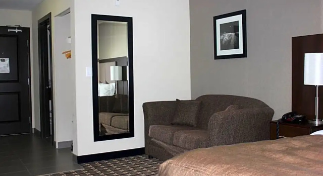 Двухместный люкс Western Star Inn & Suites Esterhazy