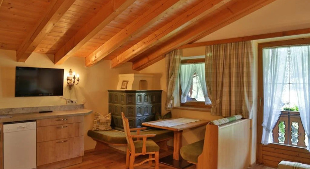 Appartement Frühstückspension Landhaus Karwendel, Забронировать Дом для отпуска Отели Пертизау с парковкой, рядом с Zwölferkopflift, Парковка