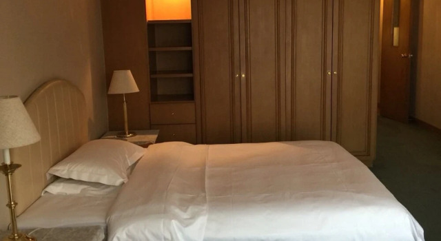 Beijing New World CBD Apartment, Забронировать Апартаменты/квартира Отели Пекина с бассейном, рядом с Beijing Shengmi E'er Catholic Church, Бассейн