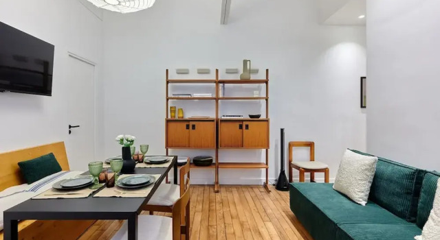 Апартаменты Charming & Modern Apartment Center of Paris