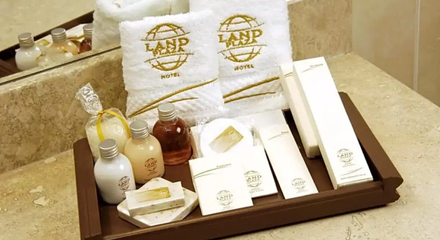 Двухместный люкс Land Plaza Hotel