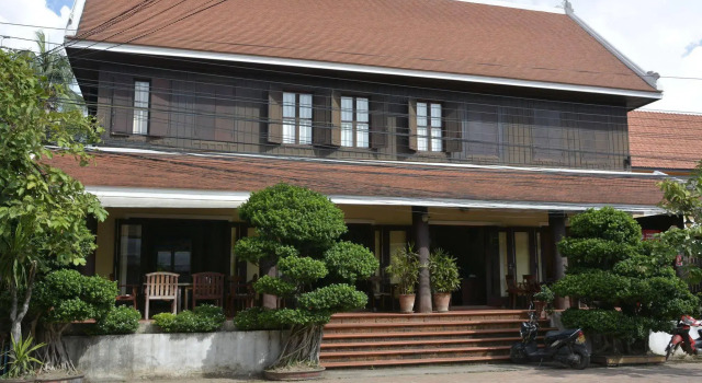 Bua Luang Hotel