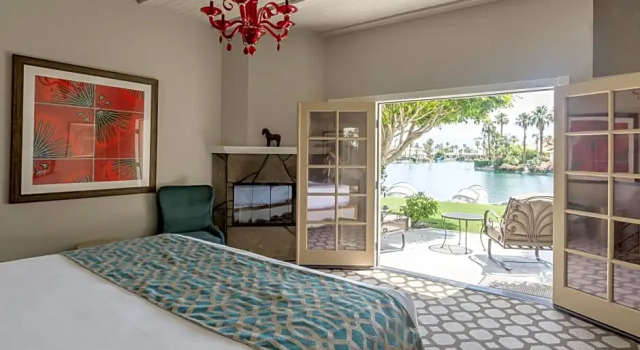 Номер Standard The Chateau at Lake La Quinta