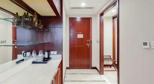 Люкс Deluxe Yuanzhongfang Hotel