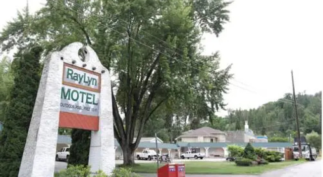 Ray Lyn Motel, Buchen Sie Motel Trail 