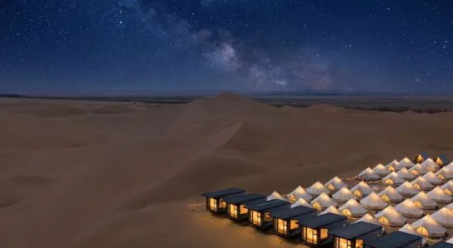 Sandstorm · Desert Boutique Stay in the Wild, Book Boutique Hotel Hoteller i Zhongwei med pool, Swimmingpool