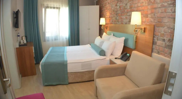 Семейный номер Standard с видом на сад Sardinia Otel