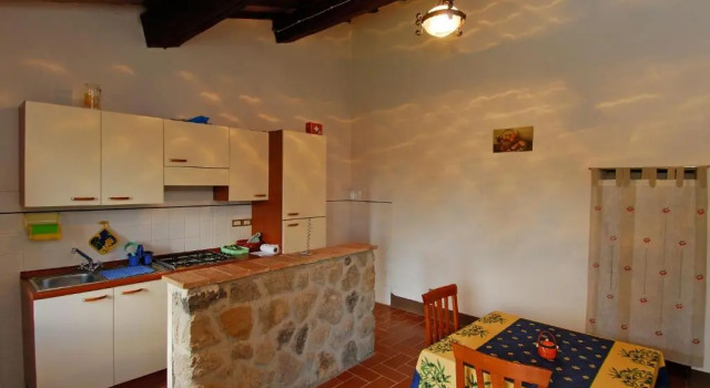 A stay surrounded by greenery - Agriturismo La Piaggia -app 3 guests