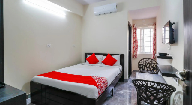 Oyo 67196 Akshaya Inn, Rezervovat Hotel Bangalore Bangalore