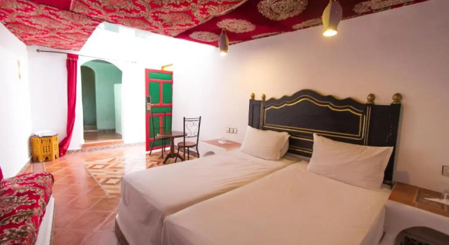 Полулюкс Deluxe Riad Lhaj Luxury Palace