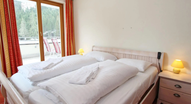 Chalet in Saalbach Near Ski Lift, Забронировать Шале Виллы Хинтерглемм, Вилла