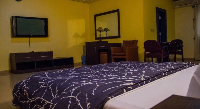 Royal suite Lamia Inn