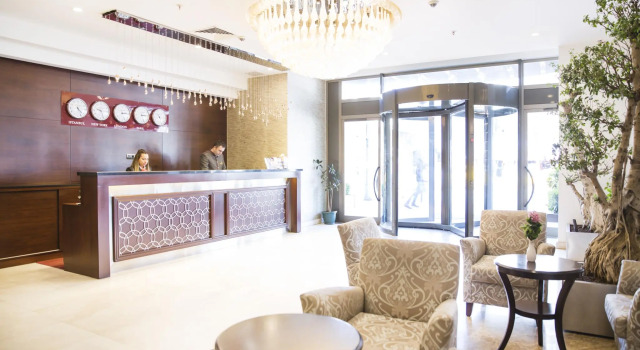 Grand Aras Hotel & Suites