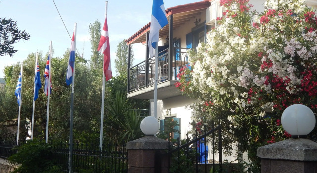 Anaxos Garden