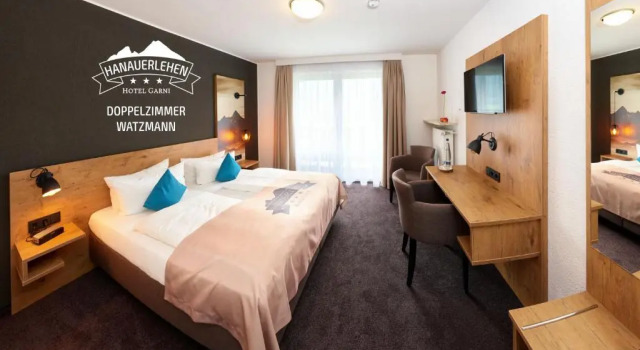 Двухместный номер Standard с балконом Hotel Hanauerlehen - ruhige & zentrale Top-Lage - mit Schwimmbad, Sauna, Parkplätze & Café - bayerischer Familienbetrieb