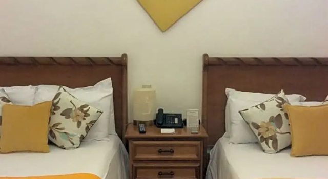 Четырёхместный люкс Dos Patios Querétaro Curamoria Collection