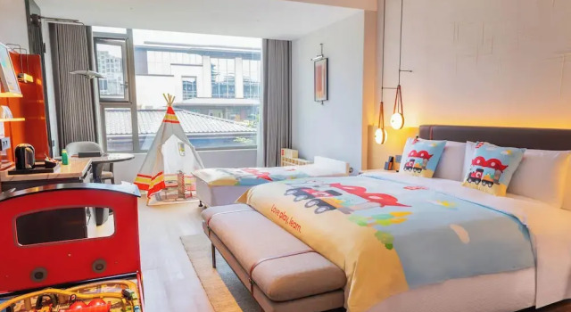 Номер Family Doubletree By Hilton Cangnan