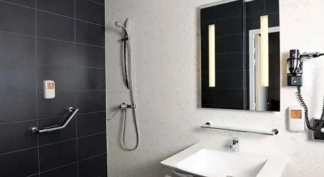 Одноместный семейный номер Standard Kyriad Prestige Perpignan Centre Gare