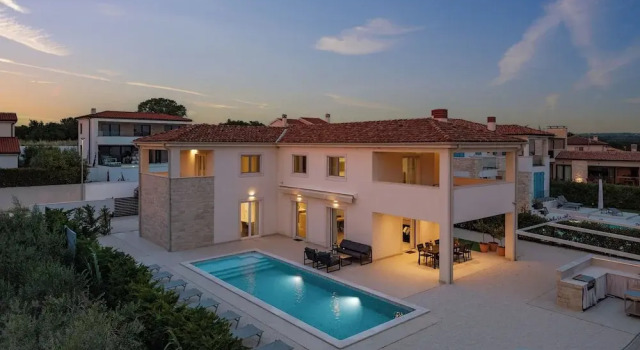 Villa Ivona di San Lorenzo Private Pool, Rezervovat Vila Hotely v Selina s parkováním, Parkování