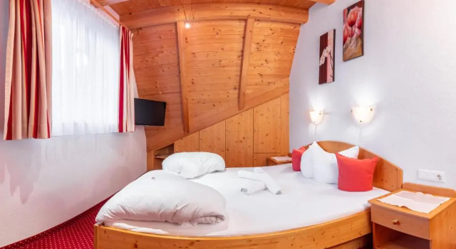Апартаменты Alpenpension Elferblick- Zimmer- Appartements- Wellness