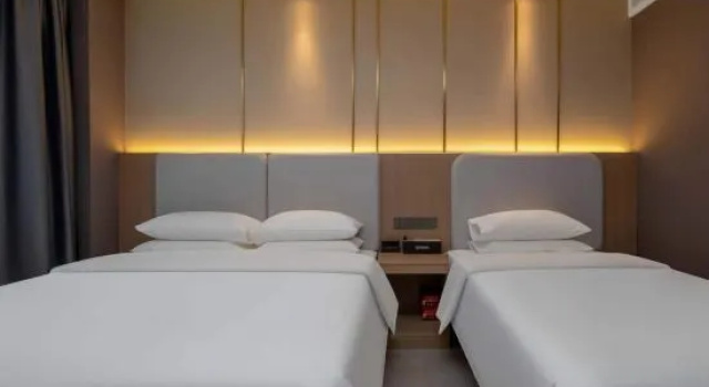 Люкс Longkou Jincheng Hotel (Longji Road)