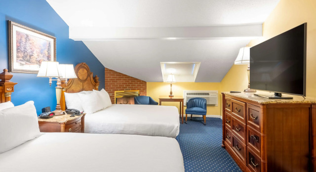 Четырёхместный номер Standard Best Western White House Inn