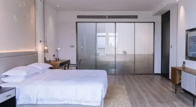 Люкс Executive Jinling Grand Hotel Yancheng