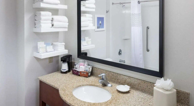 Номер Standard Hampton Inn & Suites Tulare